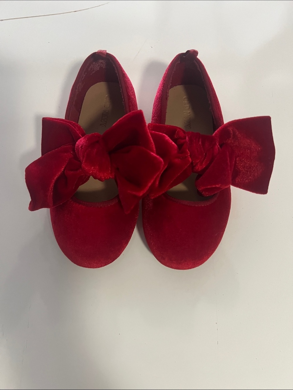 Old Navy Girls Red Velvet Bow Mary Jane Flats